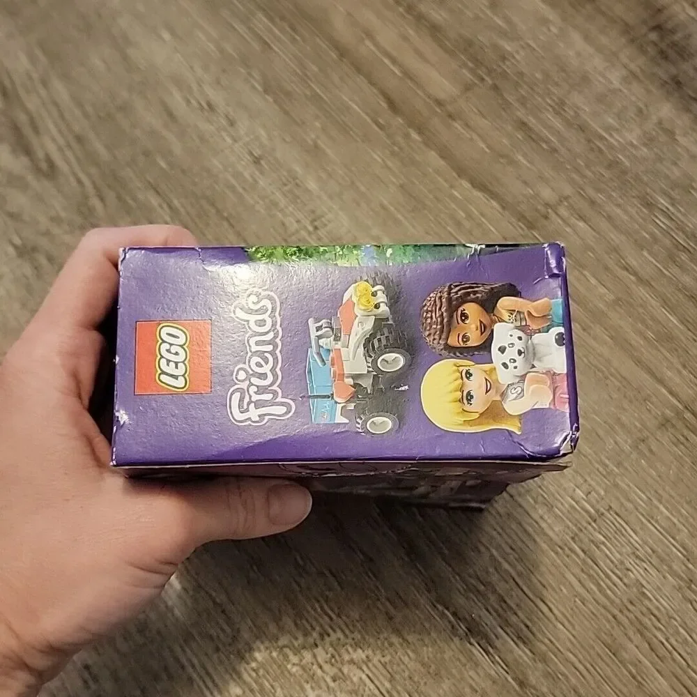 Lego Friends 41442 Vet Clinic Rescue Buggy New Damaged Box